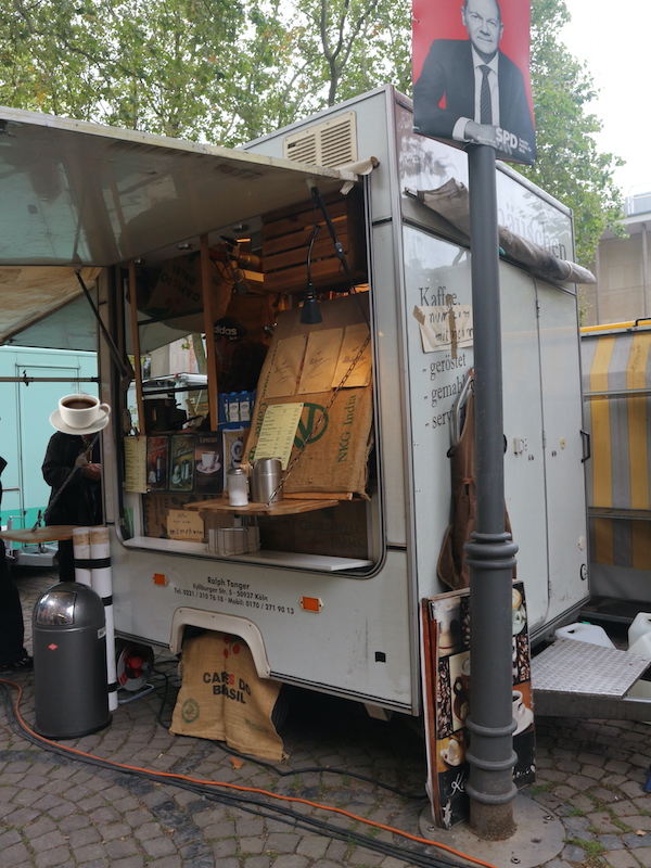 Ralph Tonger. Smallest mobile roastry in Cologne. 